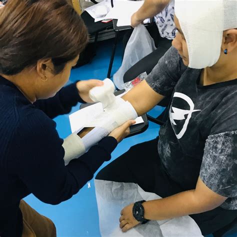 What Professionals Need First Aid Training in Singapore?