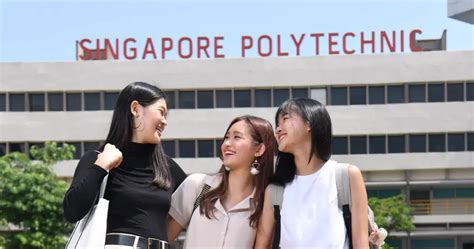 Is there scholarship for polytechnic in Singapore?